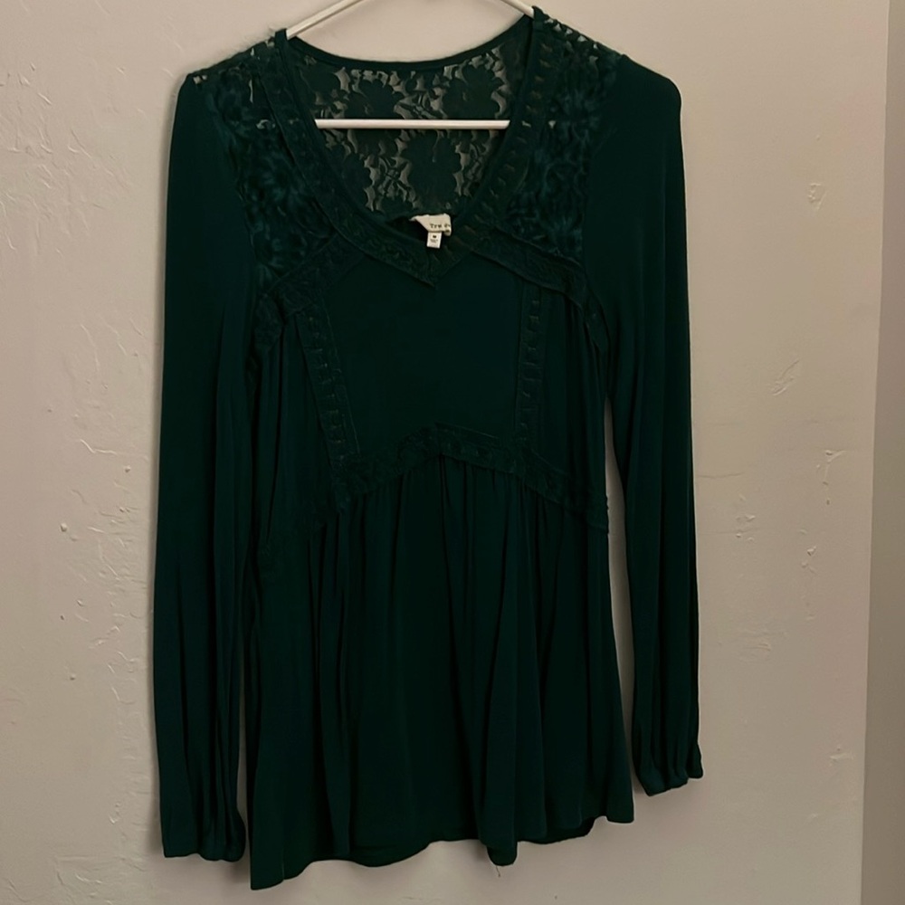 Tru Self Teal Green/Blue Floral Lace Long Sleeve Shirt